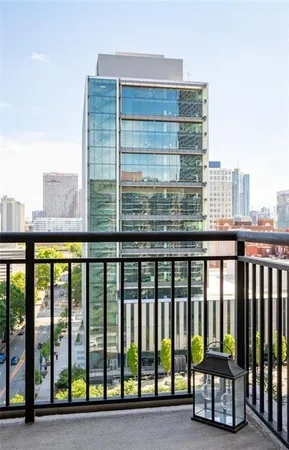 $325,000 | 620 Peachtree Street Northeast, Unit 1505, Atlanta, GA 30308