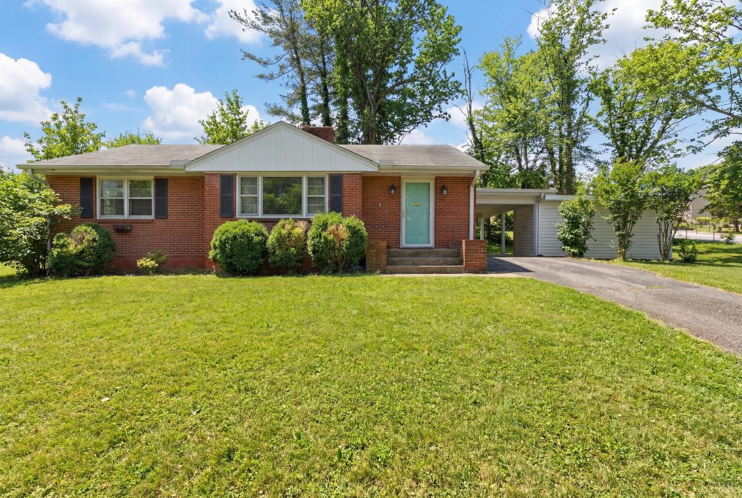 Picture has been digitally enhanced to remove the snow