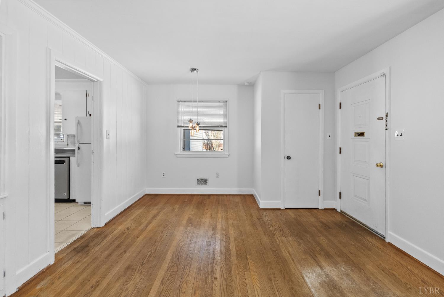 2229 Taylor Farm Road Lynchburg, VA 24503 - Photo 4 of 47