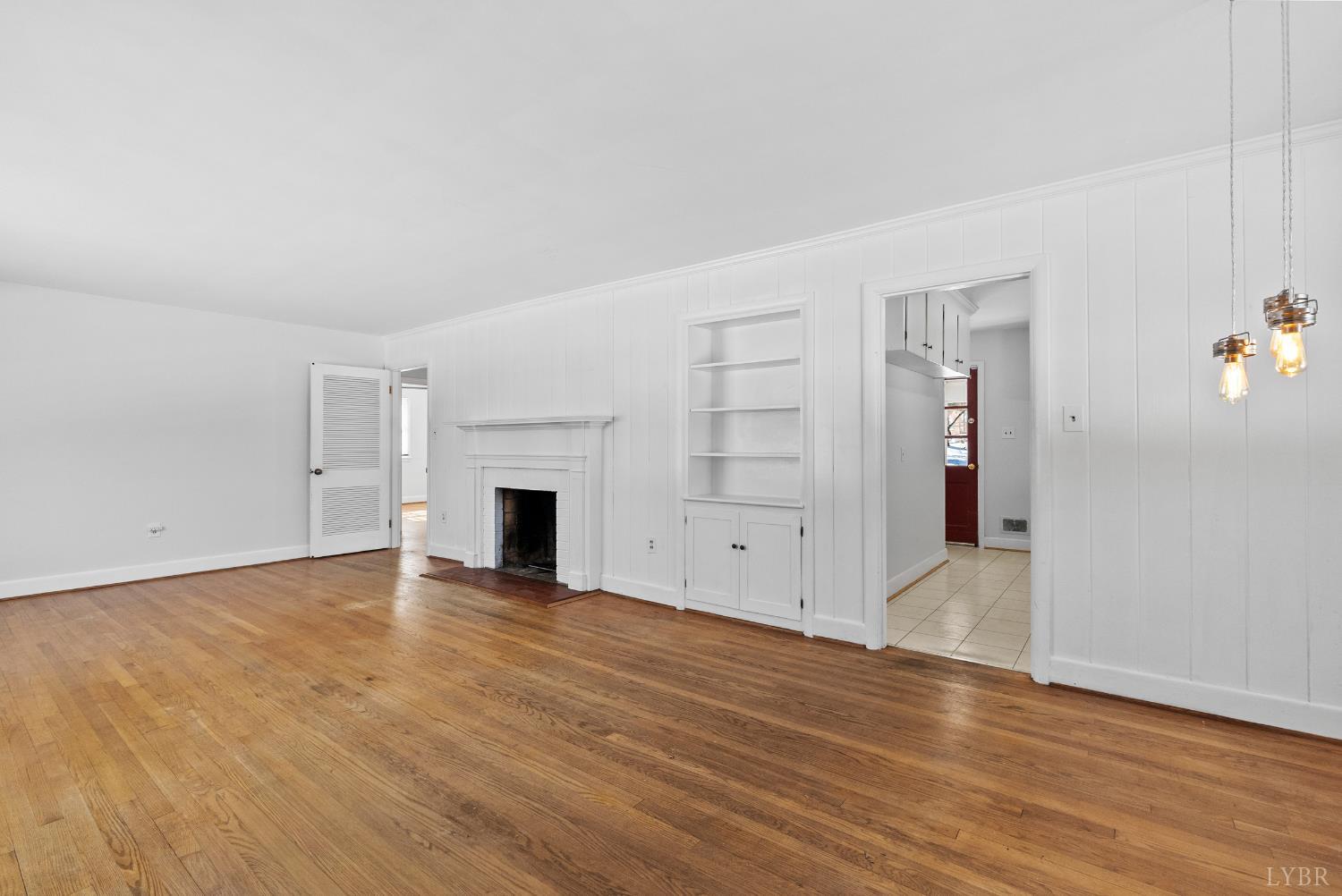 2229 Taylor Farm Road Lynchburg, VA 24503 - Photo 5 of 47