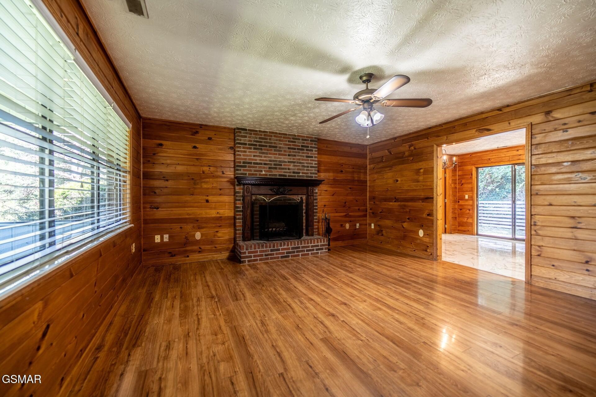 2310 Goldrush Road Pigeon Forge, TN 37863 - Photo 5 of 32 Gallery Image 5