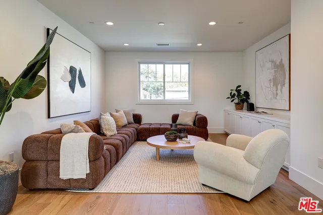 $3,799,000 | 11729 Hartsook Street, Valley Village, CA 91607