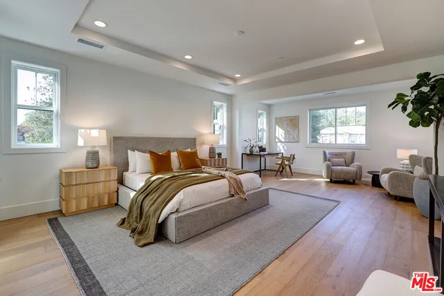 $3,799,000 | 11729 Hartsook Street, Valley Village, CA 91607