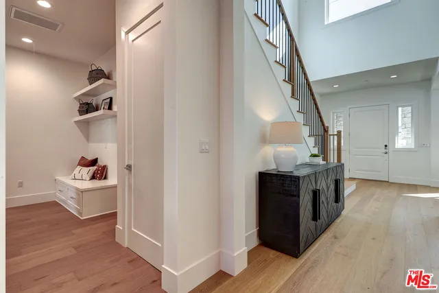 $3,799,000 | 11729 Hartsook Street, Valley Village, CA 91607