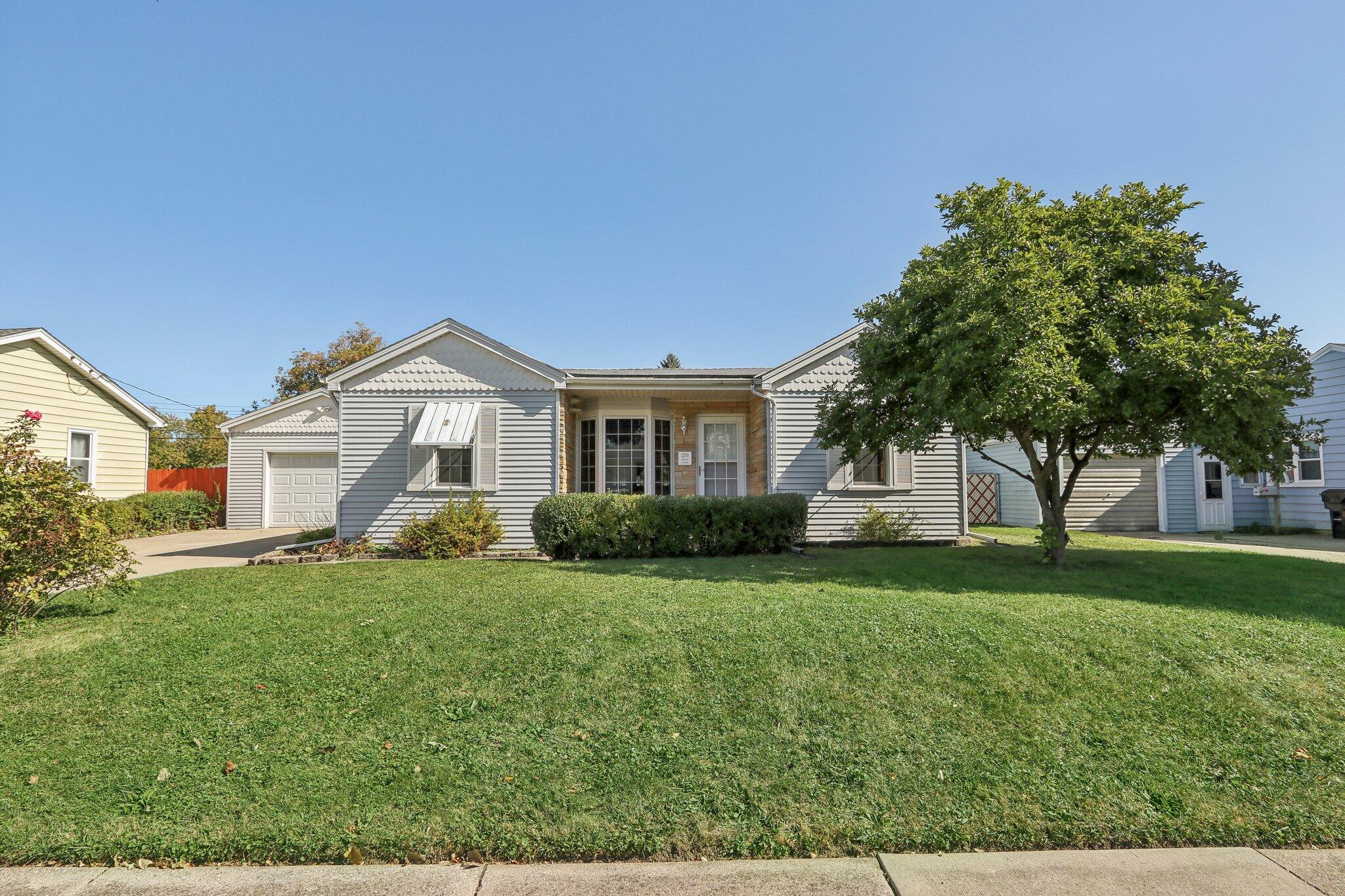 2201 Monroe Avenue Racine, WI 53405 - Photo 1 of 1 Front View