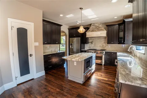 $870,000 | 583 Oakbend Drive, Coppell, TX 75019