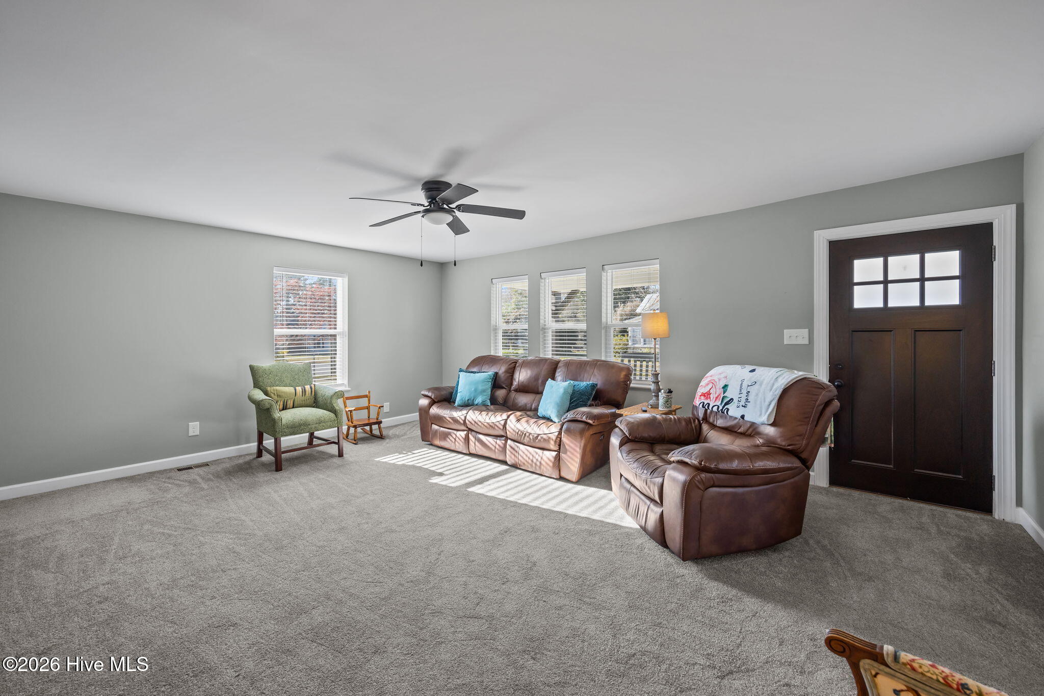 391 Second Street Ayden, NC 28513 - Photo 2 of 36 7-web-or-mls-BLS_0006