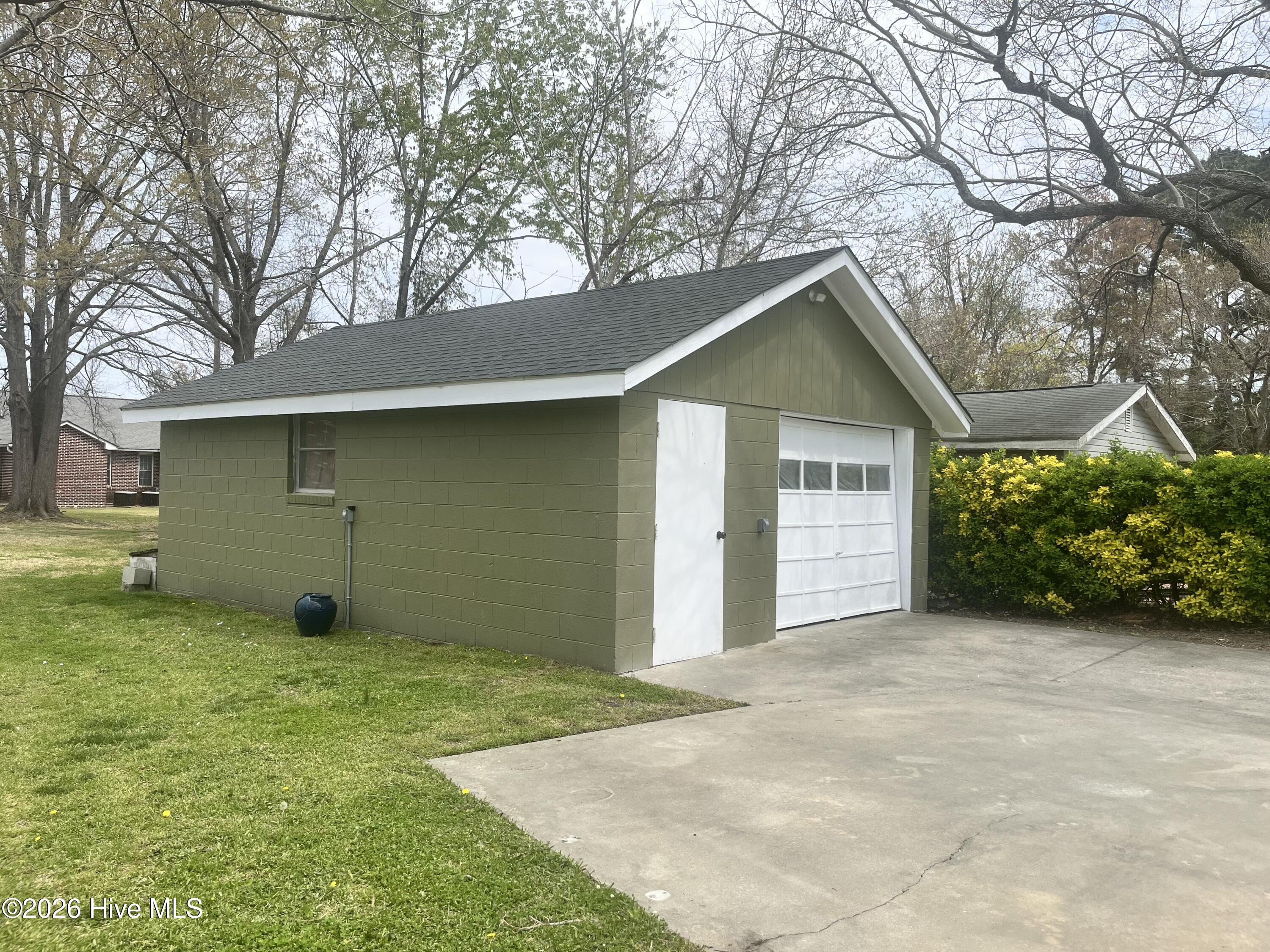 391 Second Street Ayden, NC 28513 - Photo 25 of 36 IMG_2694