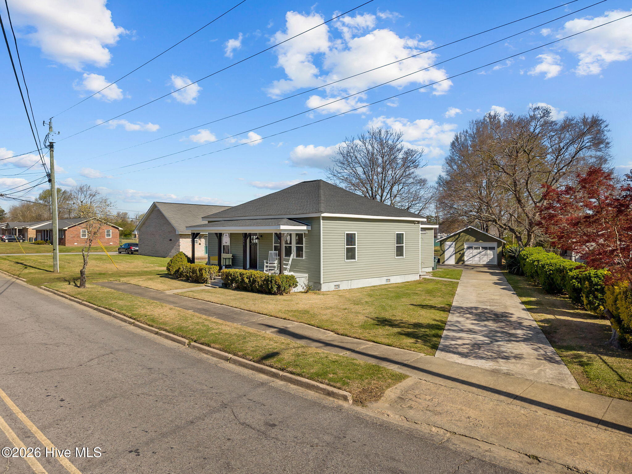 391 Second Street Ayden, NC 28513 - Photo 27 of 36 29-web-or-mls-DJI_20260320102415_0041_D