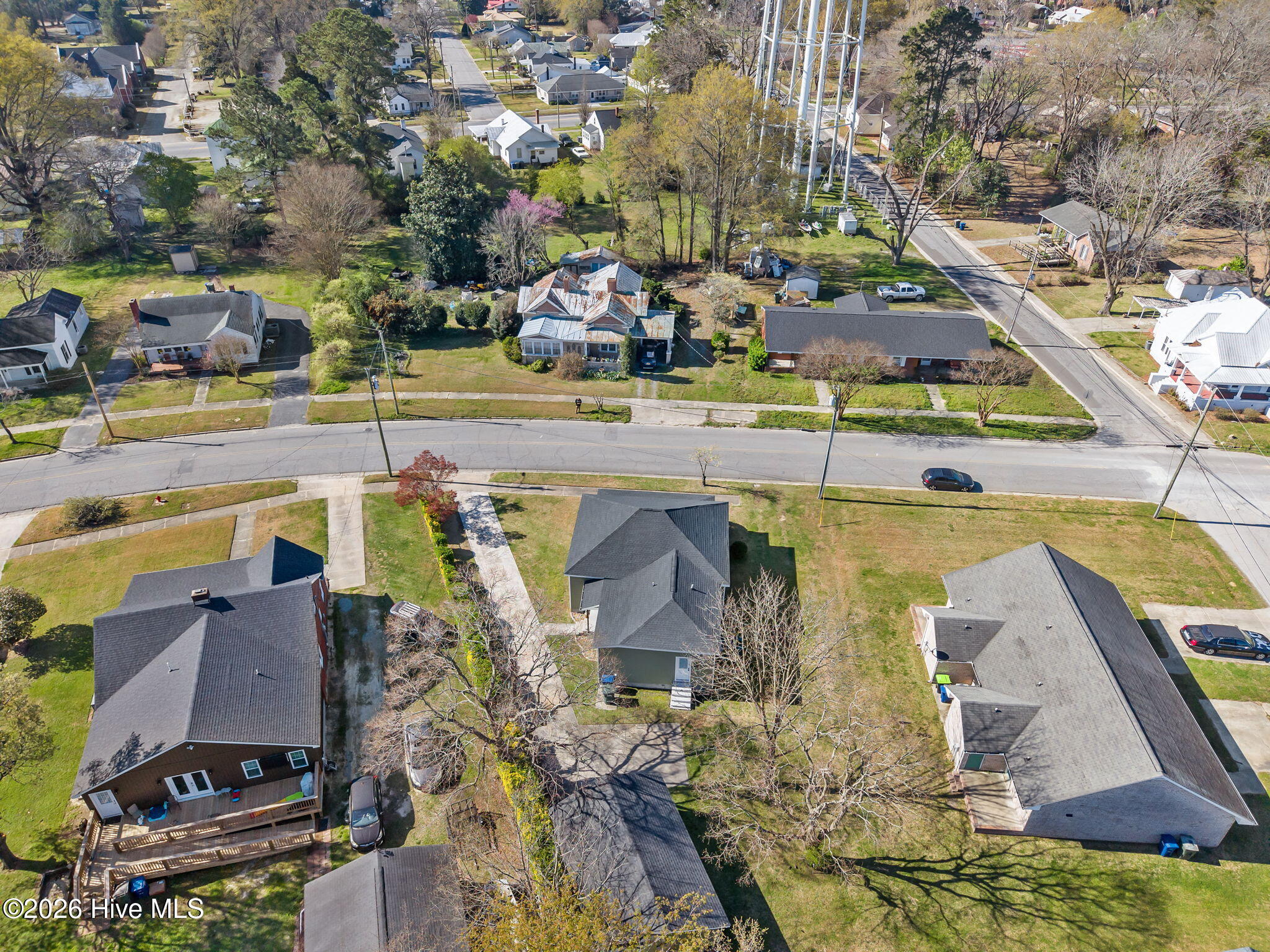391 Second Street Ayden, NC 28513 - Photo 31 of 36 33-web-or-mls-DJI_20260320102544_0045_D