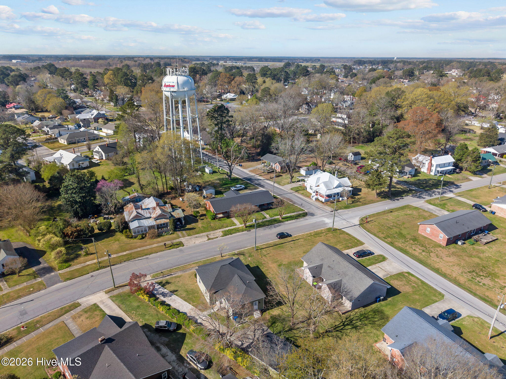 391 Second Street Ayden, NC 28513 - Photo 32 of 36 34-web-or-mls-DJI_20260320102551_0046_D