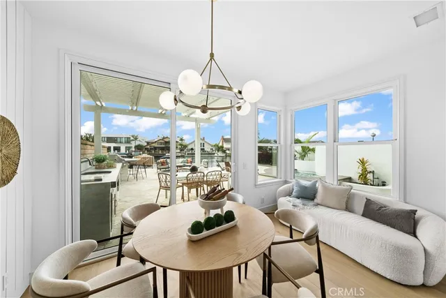 $3,249,000 | 16214 Bimini Lane, Huntington Beach, CA 92649