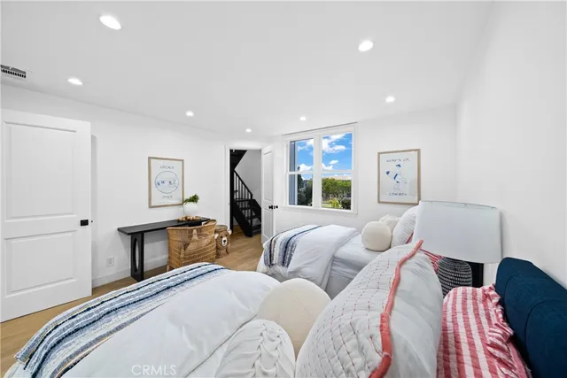 $3,249,000 | 16214 Bimini Lane, Huntington Beach, CA 92649