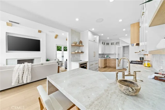 $3,249,000 | 16214 Bimini Lane, Huntington Beach, CA 92649