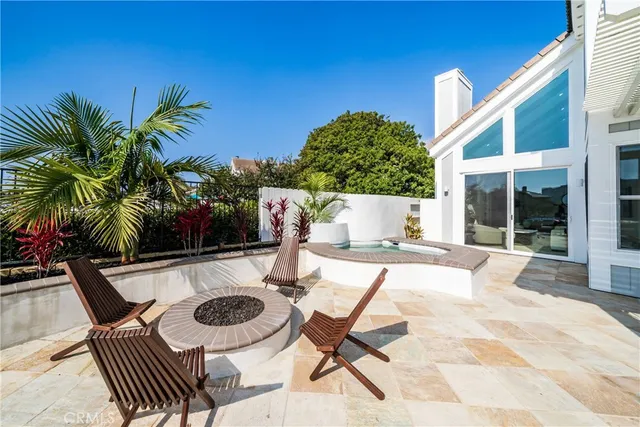 $3,249,000 | 16214 Bimini Lane, Huntington Beach, CA 92649