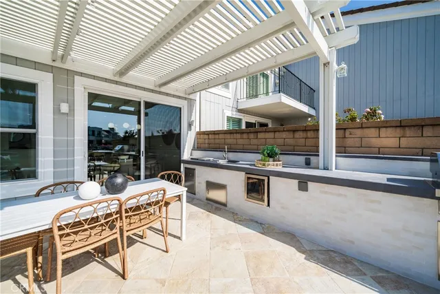 $3,249,000 | 16214 Bimini Lane, Huntington Beach, CA 92649
