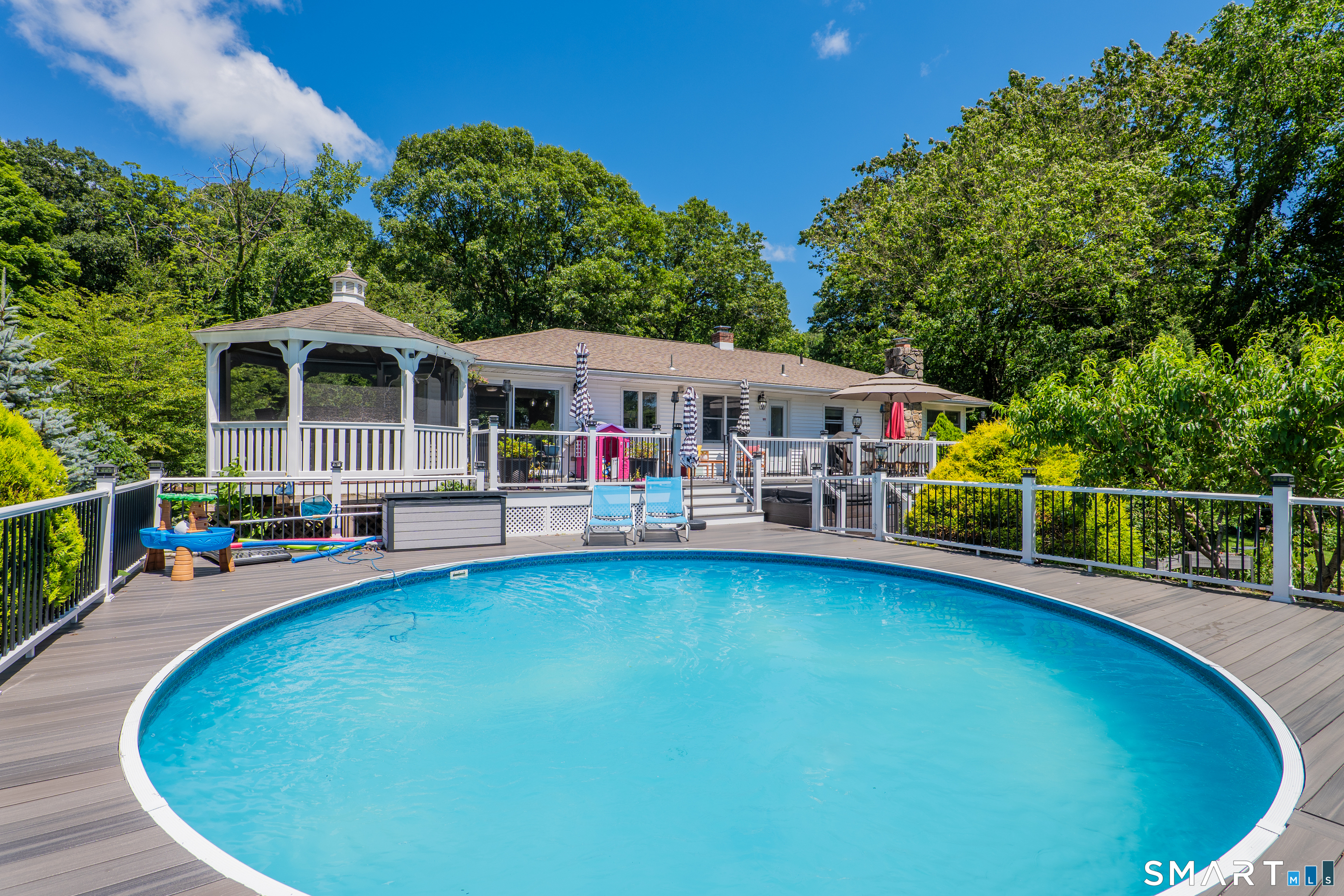 15 Farrell Road Newtown, CT 06470 - Photo 32 of 40