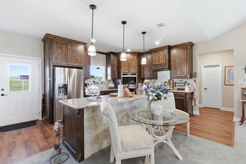 3020 Jolene Court Springtown, TX 76082 - Photo 11 of 31