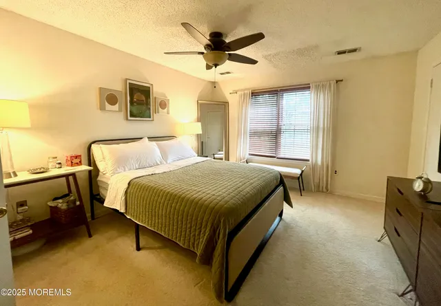 $2,450 | 57 Frontier Way, Tinton Falls, NJ 07753