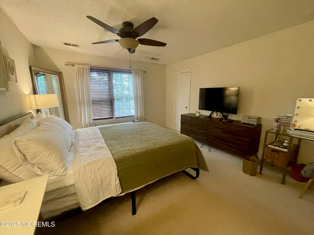 $2,450 | 57 Frontier Way, Tinton Falls, NJ 07753