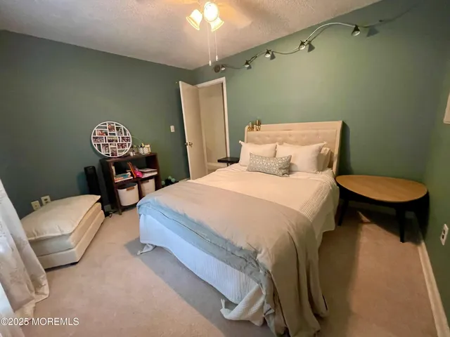 $2,450 | 57 Frontier Way, Tinton Falls, NJ 07753