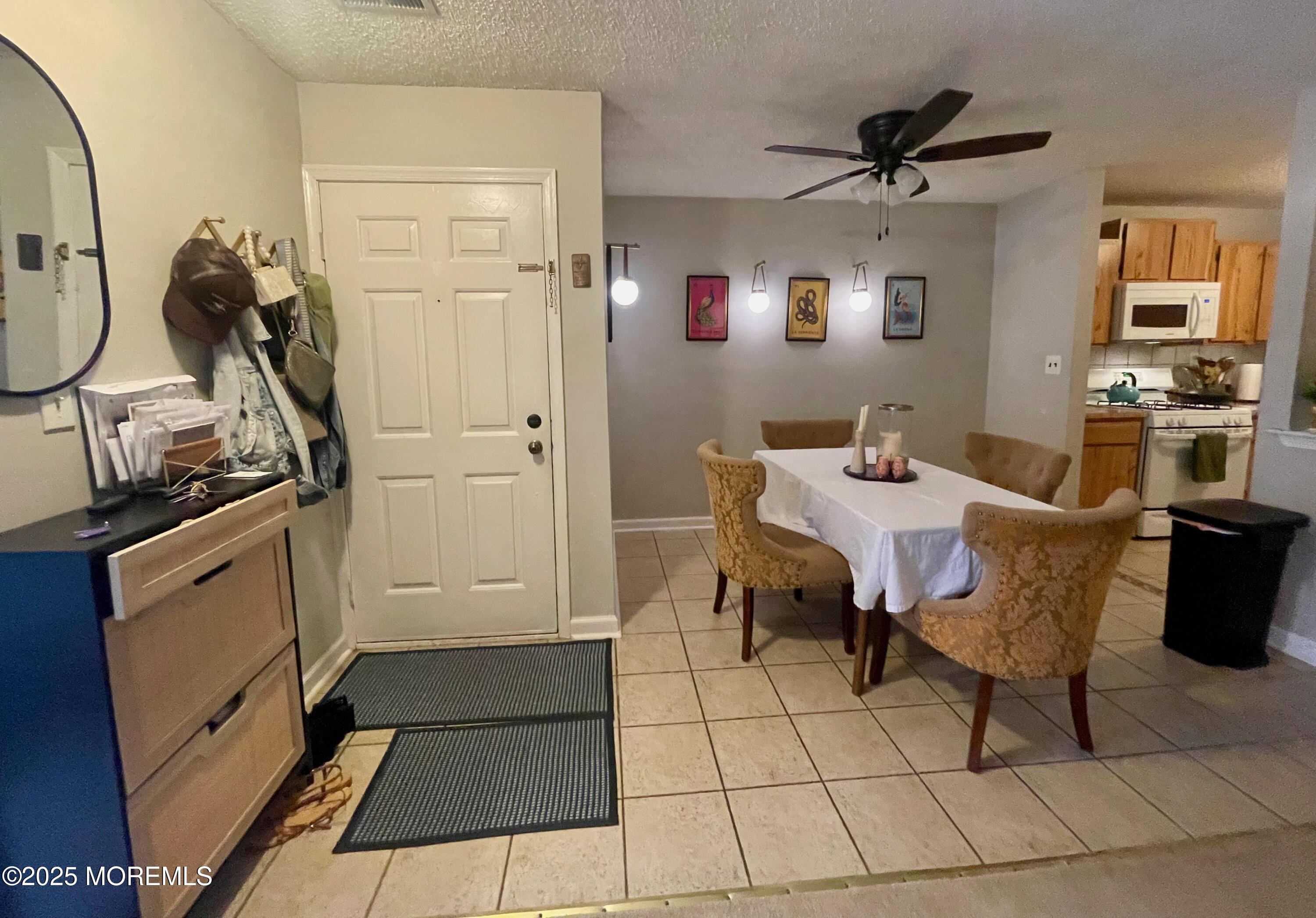 57 Frontier Way Tinton Falls, NJ 07753 - Photo 3 of 15 -