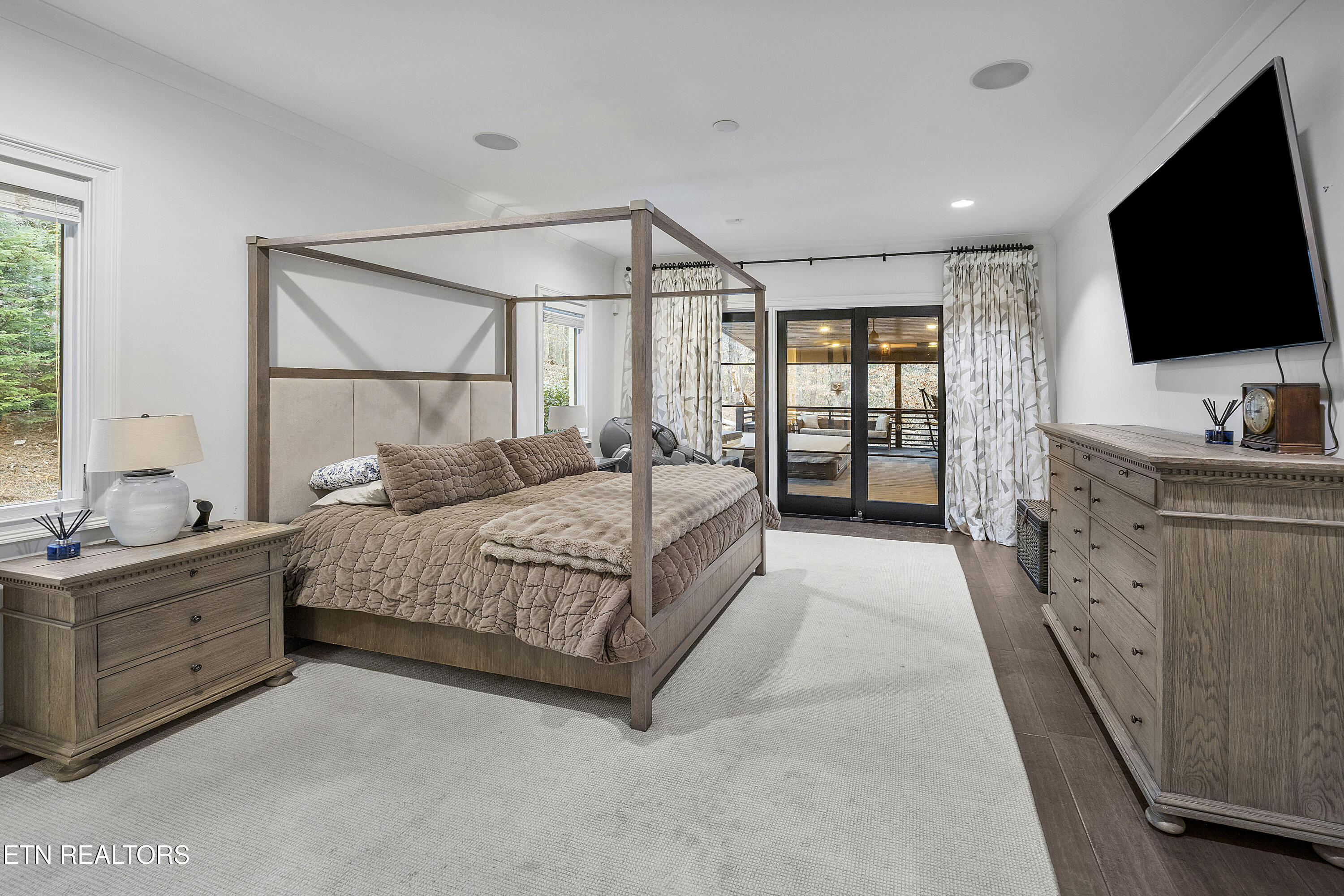 5401 Mill Ridge Drive Knoxville, TN 37919 - Photo 16 of 46 MASTER BEDROOM DOOR