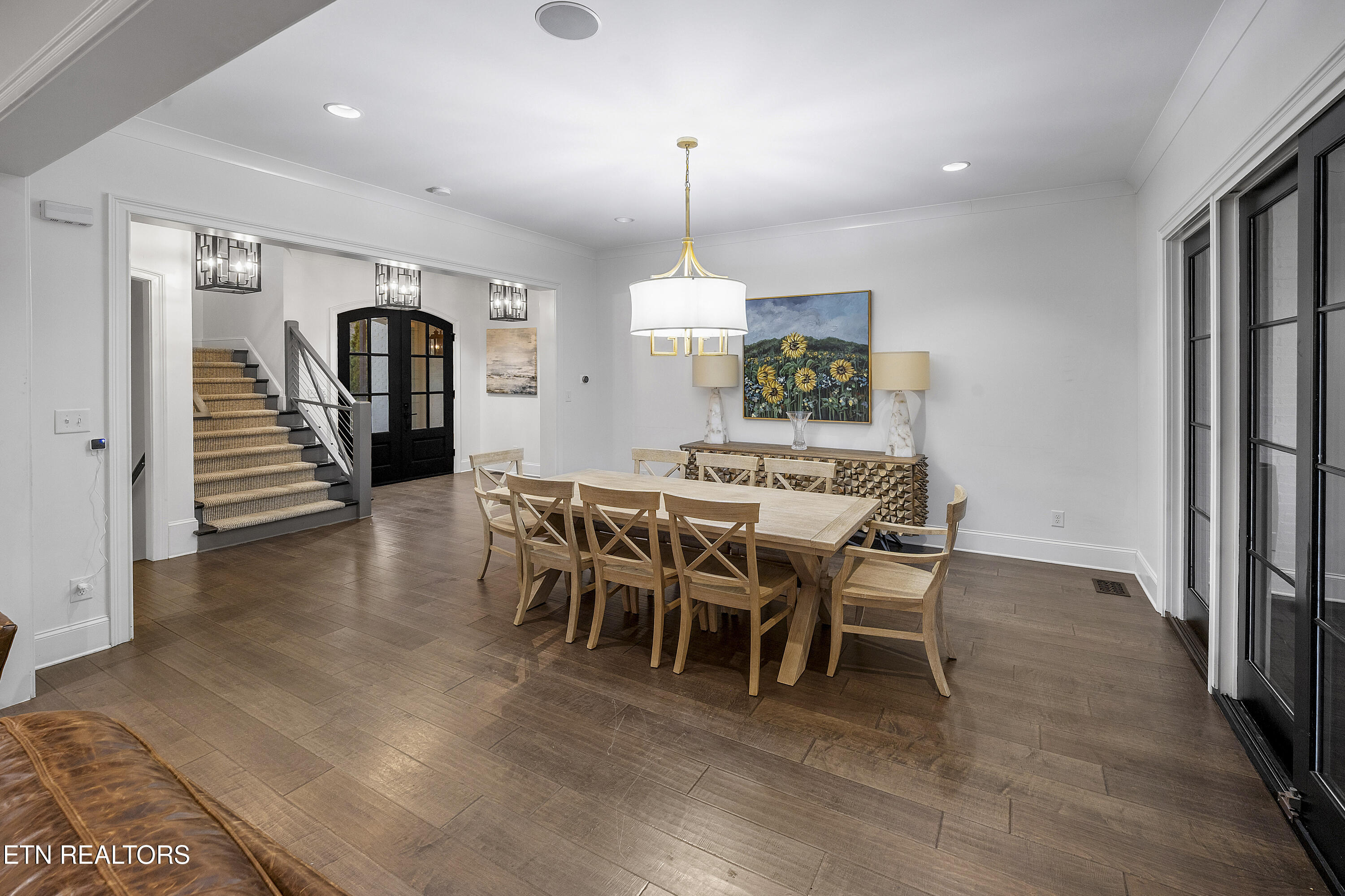 5401 Mill Ridge Drive Knoxville, TN 37919 - Photo 8 of 46 LIVING:DINING