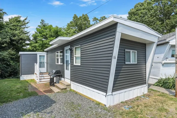 $140,000 | 151 Hartford Turnpike, Unit 16, Shrewsbury, MA 01545