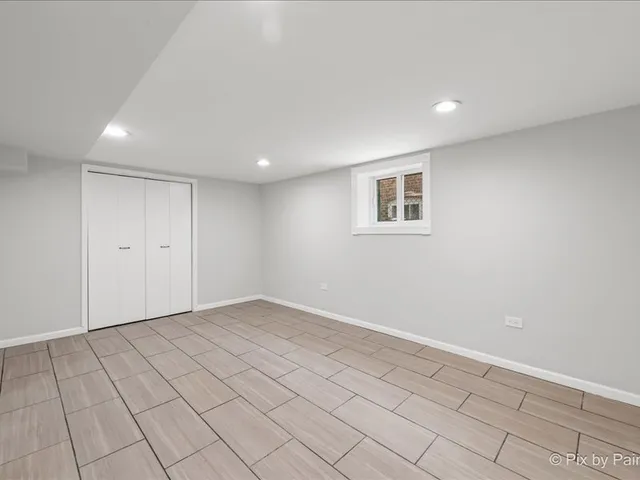 $399,000 | 3922 West 59th Place, Chicago, IL 60629