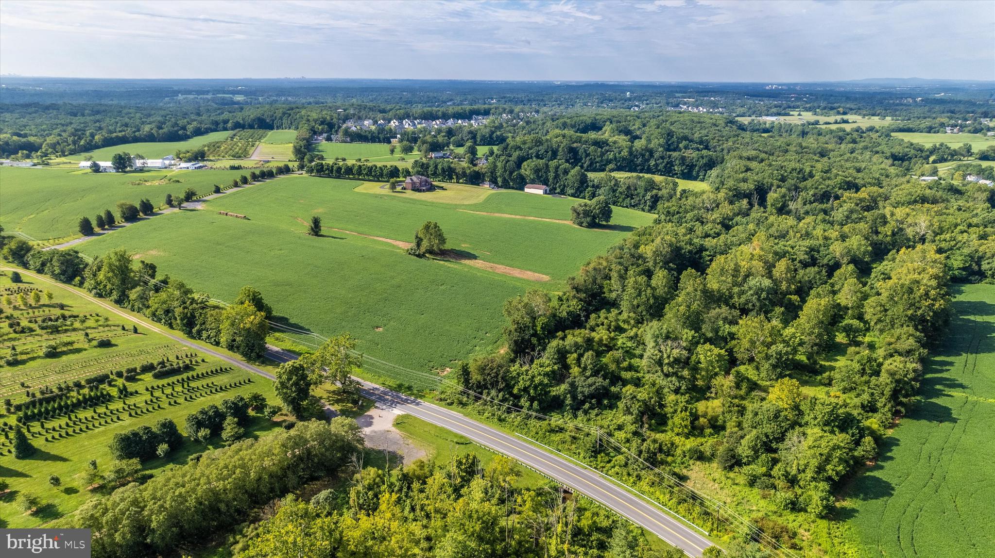 19101 Darnestown Road Poolesville, MD 20837 - Photo 12 of 27 a view of a city