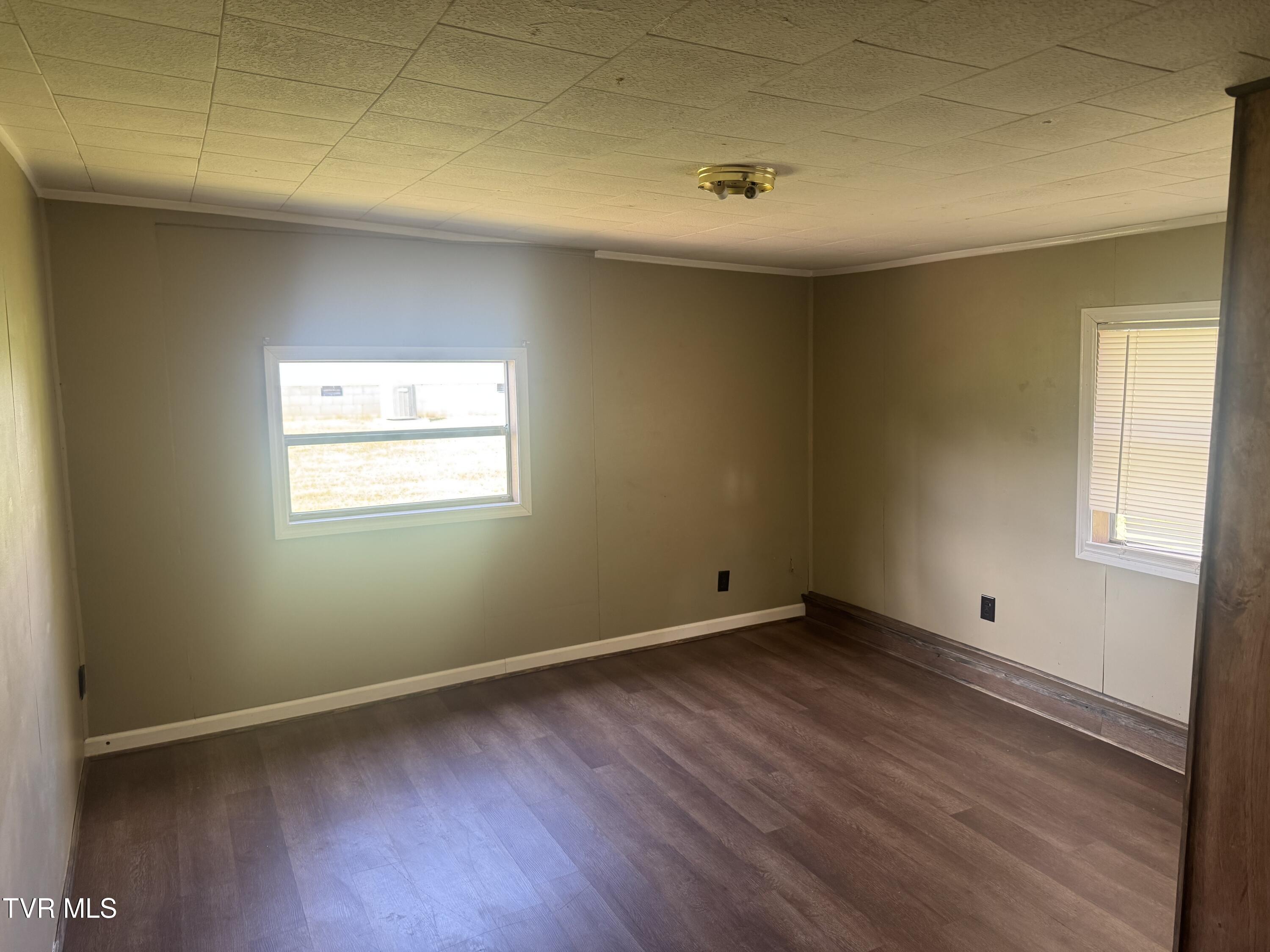 159 Johnson Street Jonesville, VA 24263 - Photo 20 of 24 IMG_8231