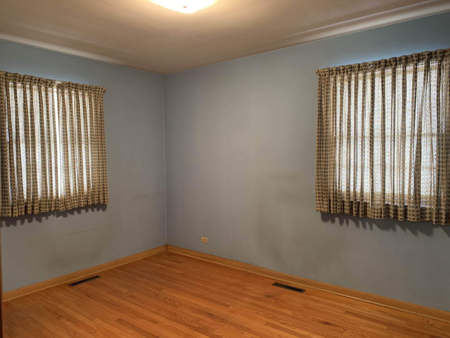 3 River Bluff Road Elgin, IL 60120 - Photo 17 of 31