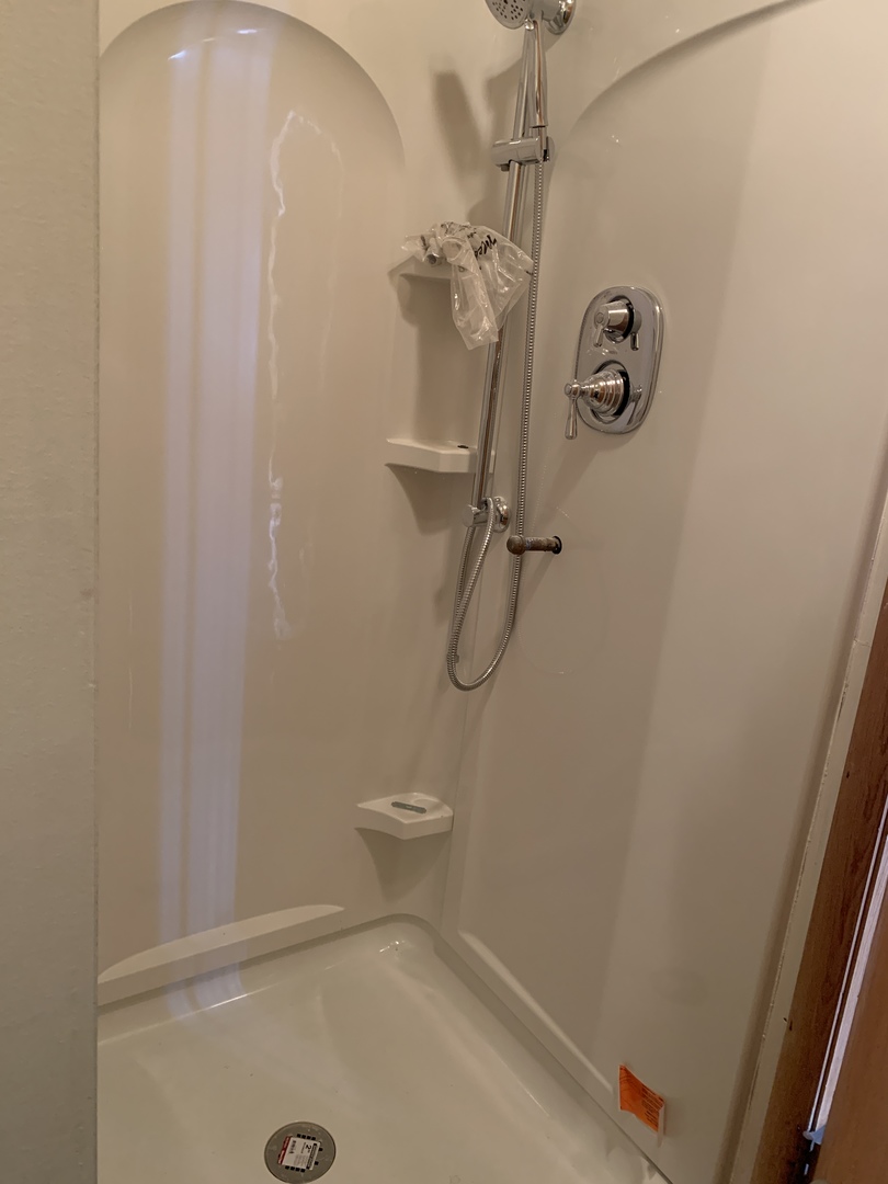 3 River Bluff Road Elgin, IL 60120 - Photo 7 of 31