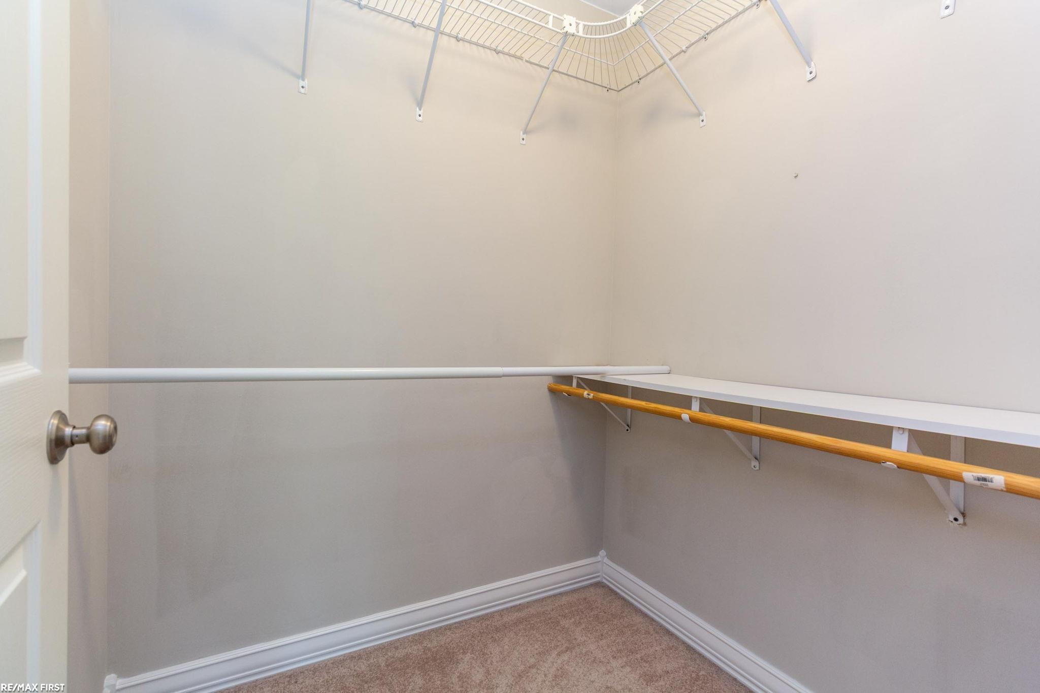 400 East Romeo Road Oakland, MI 48363 - Photo 53 of 85 50186573-09098296-77a4-4a29-b41a-39e07414de7b.JPG