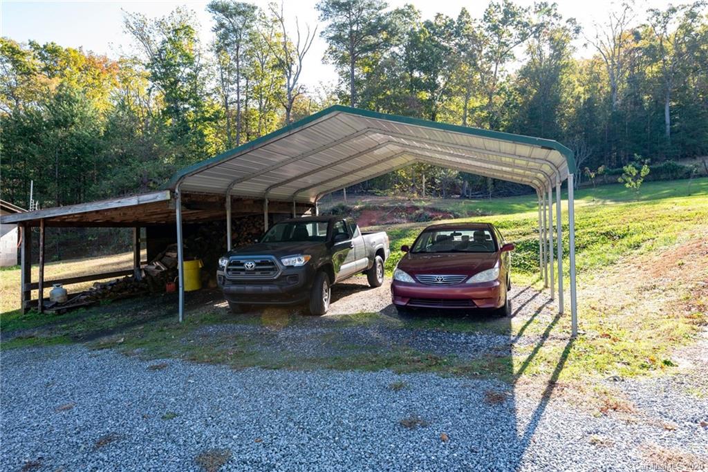 1361 Eps Road Hickory, NC 28602 - Photo 13 of 45 Gallery Image 13
