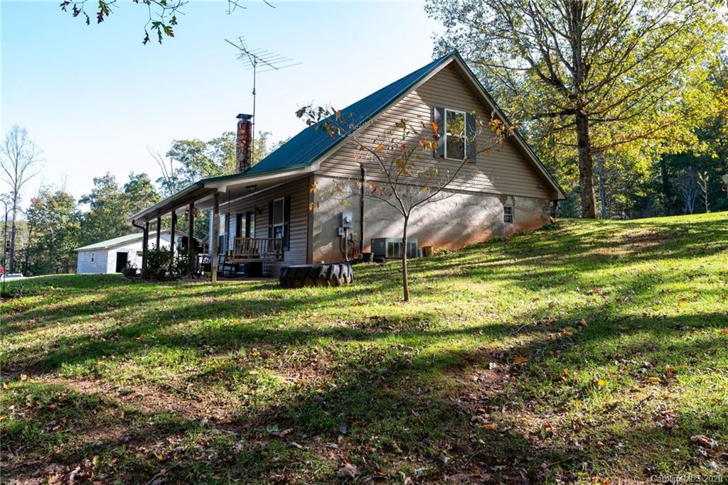 1361 Eps Road Hickory, NC 28602 - Photo 18 of 45 Gallery Image 18