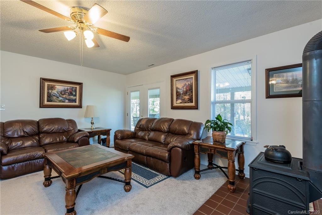1361 Eps Road Hickory, NC 28602 - Photo 24 of 45 Gallery Image 24