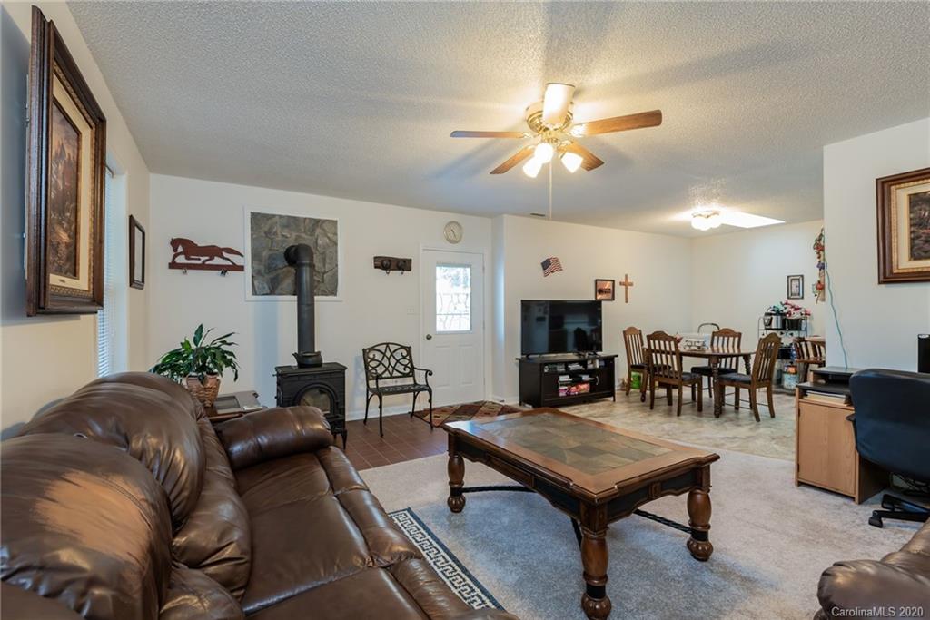 1361 Eps Road Hickory, NC 28602 - Photo 26 of 45 Gallery Image 26