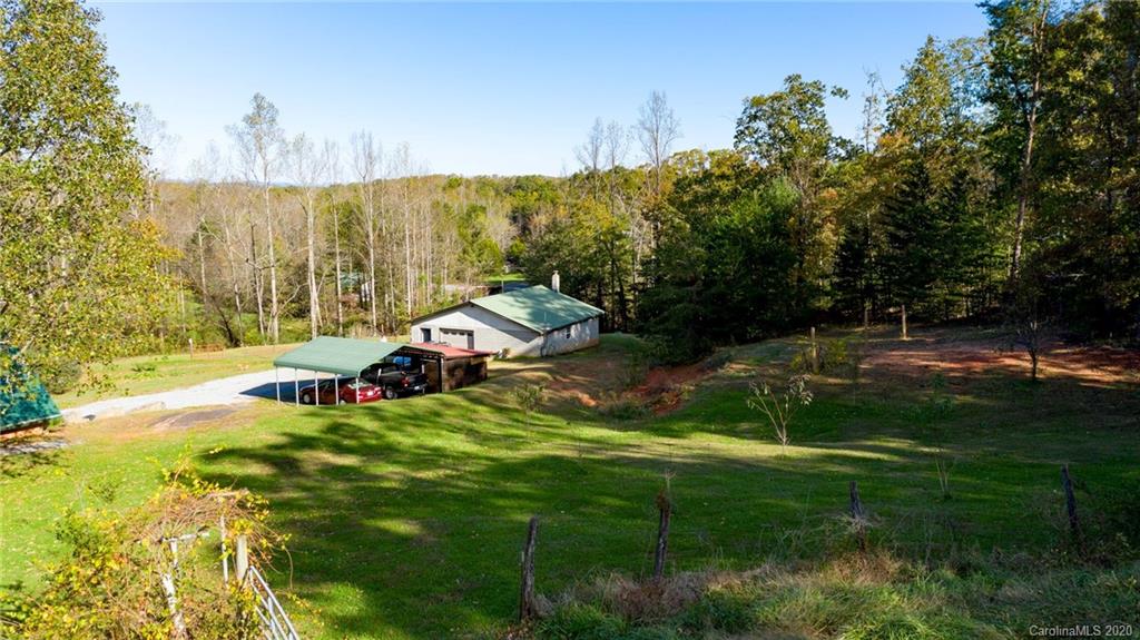 1361 Eps Road Hickory, NC 28602 - Photo 4 of 45 Gallery Image 4