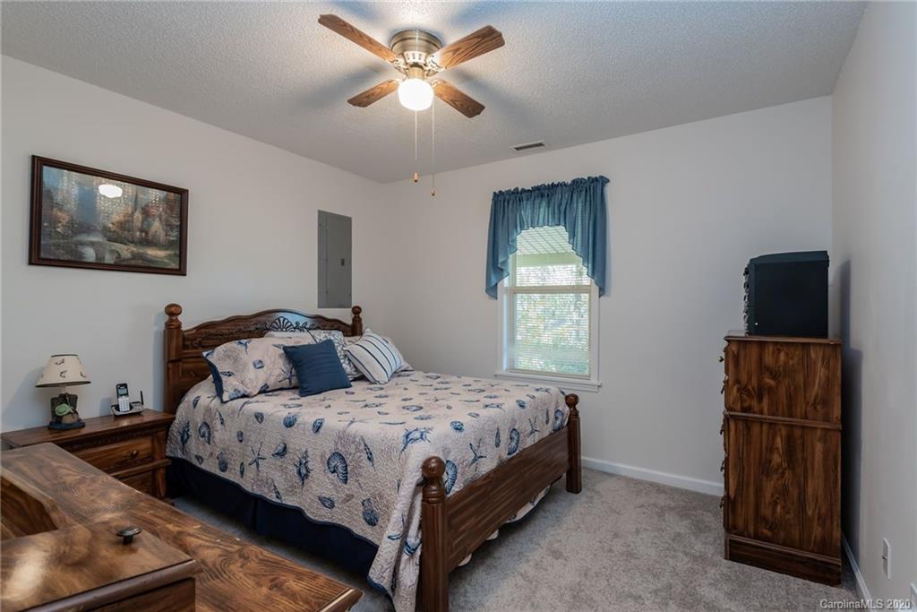 1361 Eps Road Hickory, NC 28602 - Photo 36 of 45 Gallery Image 36