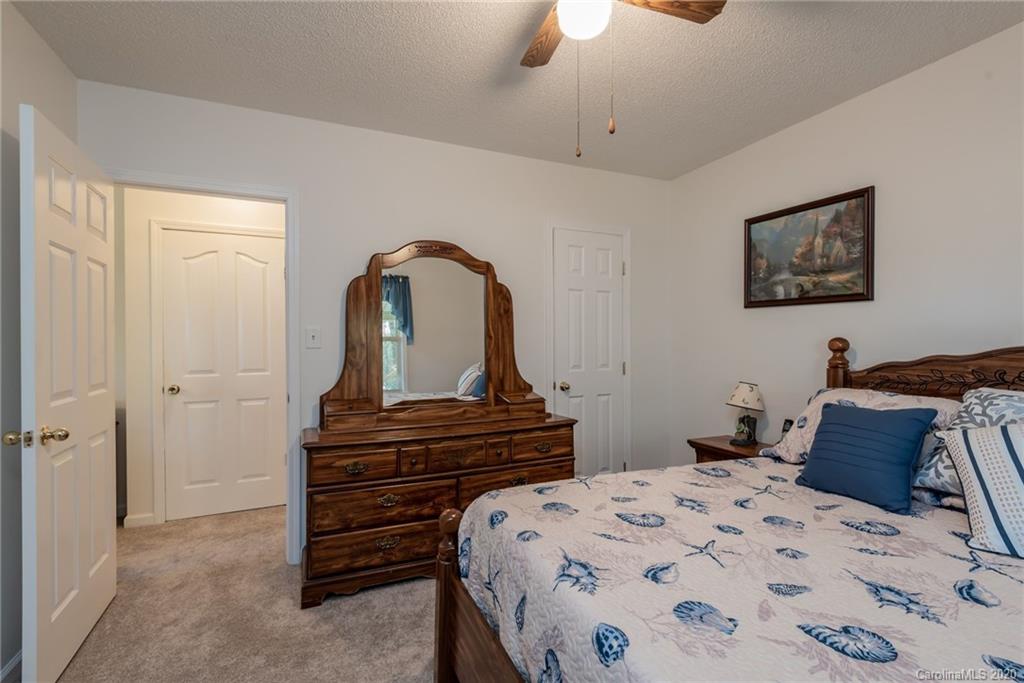 1361 Eps Road Hickory, NC 28602 - Photo 37 of 45 Gallery Image 37