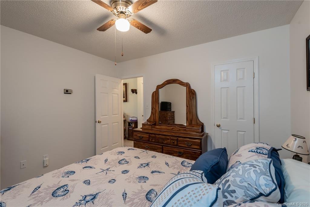 1361 Eps Road Hickory, NC 28602 - Photo 38 of 45 Gallery Image 38