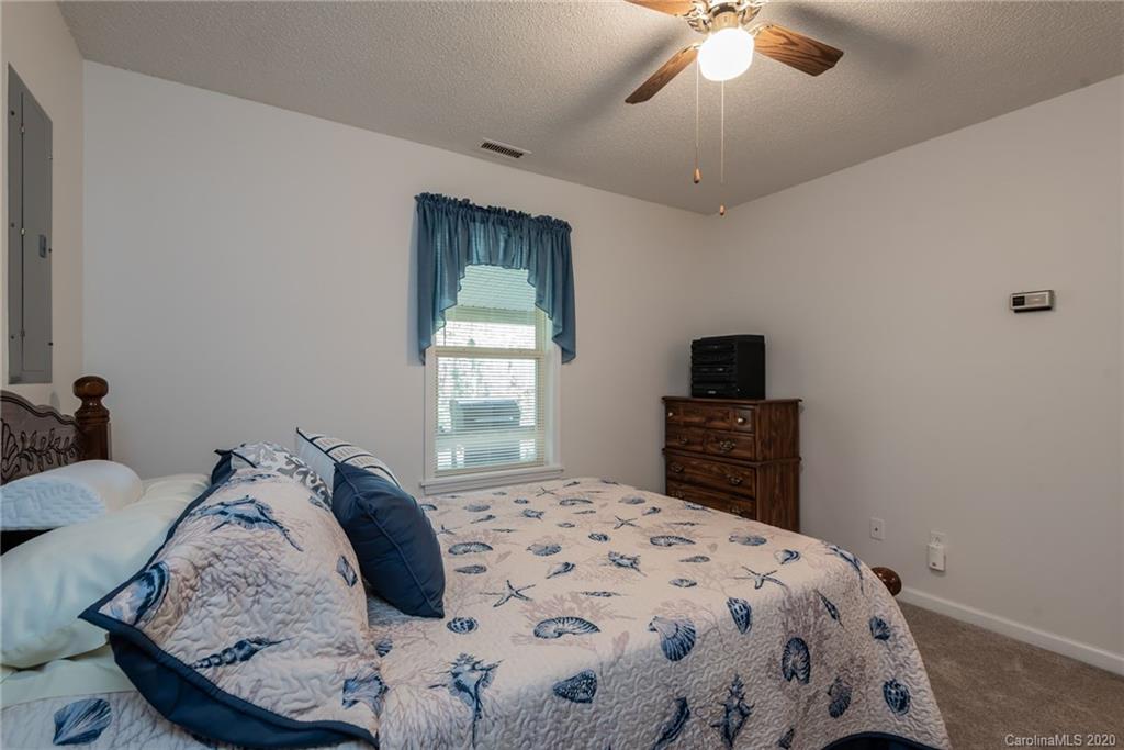 1361 Eps Road Hickory, NC 28602 - Photo 39 of 45 Gallery Image 39