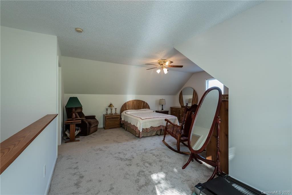 1361 Eps Road Hickory, NC 28602 - Photo 40 of 45 Gallery Image 40