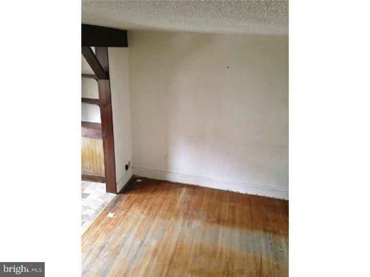 520 Hampden Road Upper Darby, PA 19082 - Photo 14 of 19
