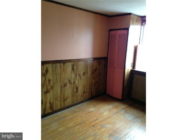 520 Hampden Road Upper Darby, PA 19082 - Photo 9 of 19