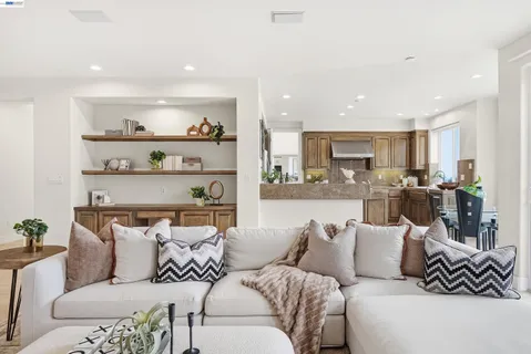 $4,198,000 | 47652 Avalon Heights Terrace, Fremont, CA 94539