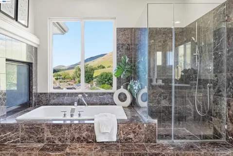 $4,198,000 | 47652 Avalon Heights Terrace, Fremont, CA 94539