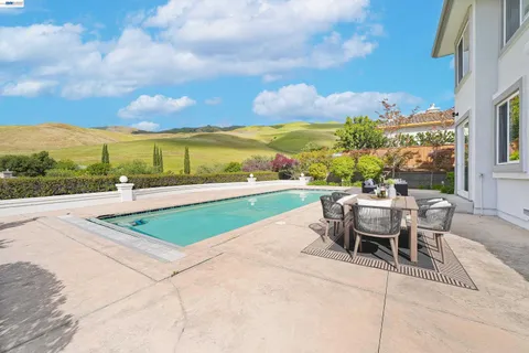 $4,198,000 | 47652 Avalon Heights Terrace, Fremont, CA 94539